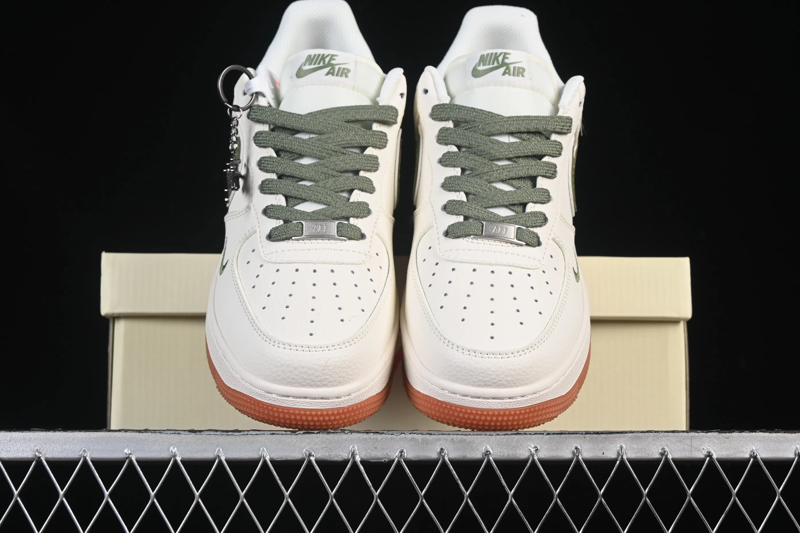 All categories Nk Air Force 1 Air Force series Nk Air Force 1 Low Air Force low-top Nike Air Force 1'07 Low Stusi co-branded grass green rubber sole Air Force 1 low-top casual sneakers XX3168-127